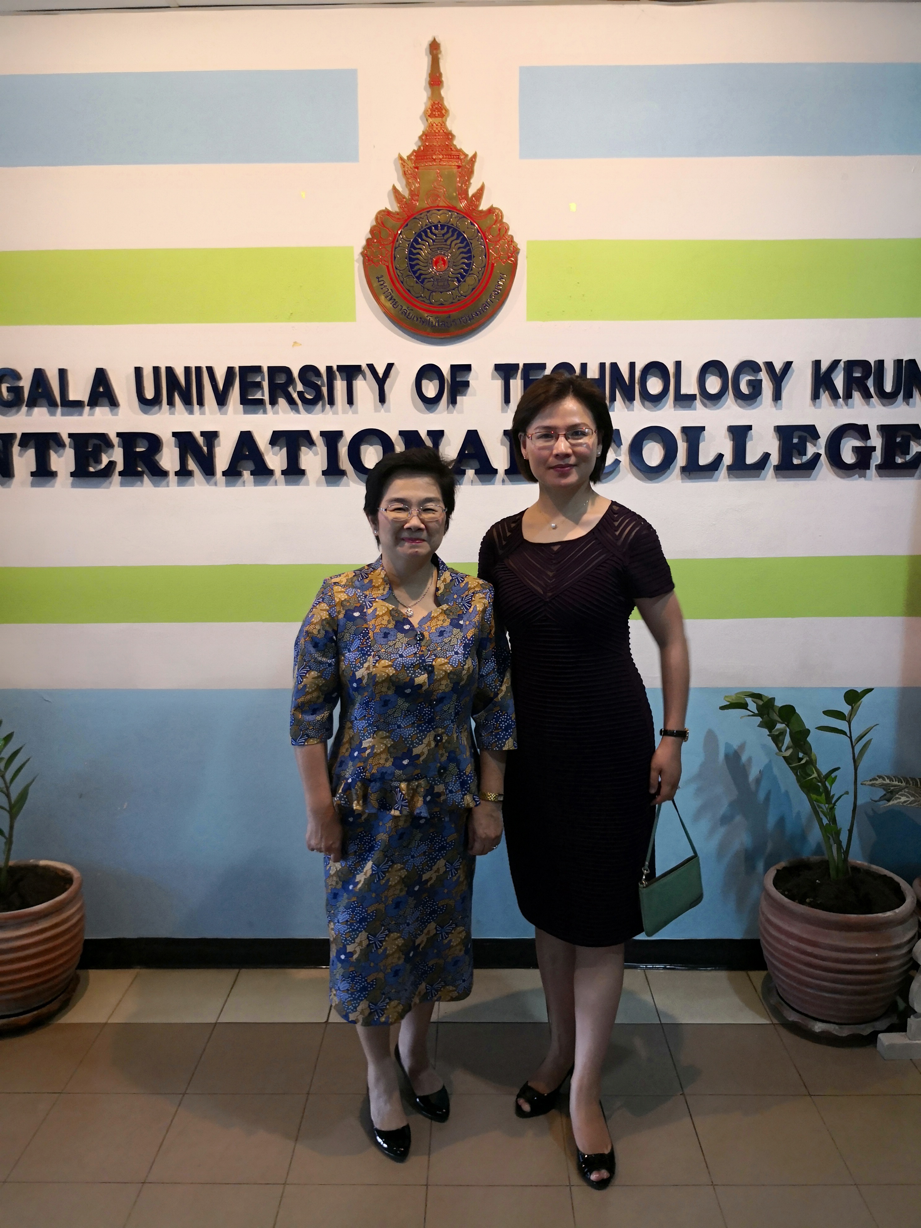 访问泰国曼谷理工